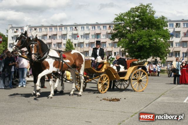 Zdjęcie w galerii na portalu naszraciborz.pl: Strasburger zagrał mnicha wiadomości z regionu