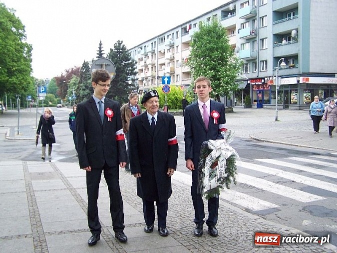 Zdjęcie w galerii na portalu naszraciborz.pl: Obchody Święta Konstytucji 3 Maja w G5 wiadomości z regionu