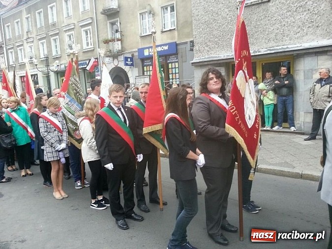 Zdjęcie w galerii na portalu naszraciborz.pl: Obchody Święta Konstytucji 3 Maja w G5 wiadomości z regionu