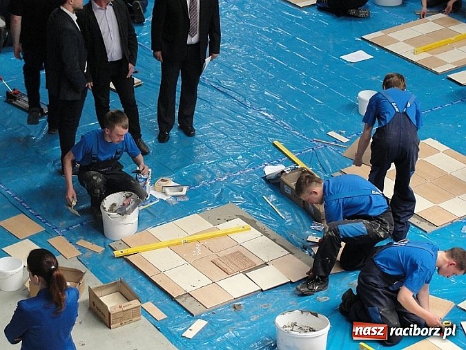 Zdjęcie w galerii na portalu naszraciborz.pl: Pracowity i pełen sukcesów kwiecień w Budowlance wiadomości z regionu