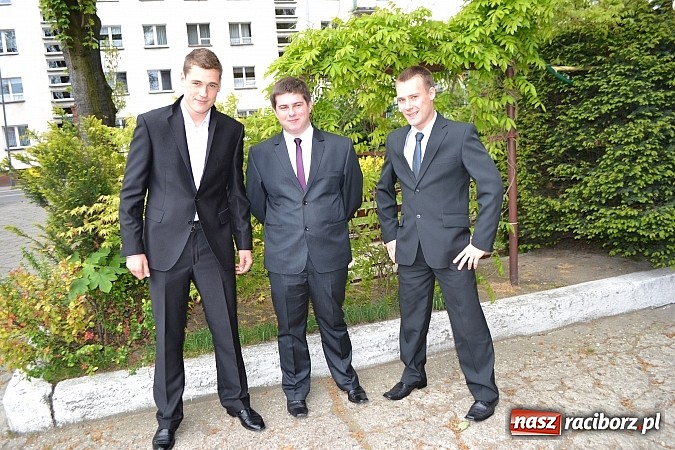 Zdjęcie w galerii na portalu naszraciborz.pl: Sprawdziły się prognozy maturzystów. Potop z okazji rocznicy urodzin Sienkiewicza wiadomości z regionu