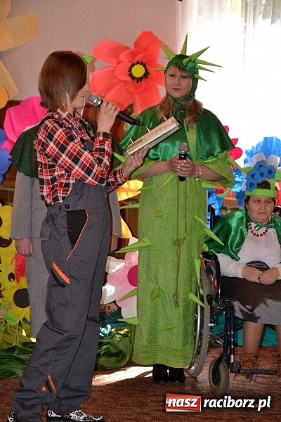 Zdjęcie w galerii na portalu naszraciborz.pl: 50-lecie Domu Pomocy Społecznej Różany Pałac wiadomości z regionu