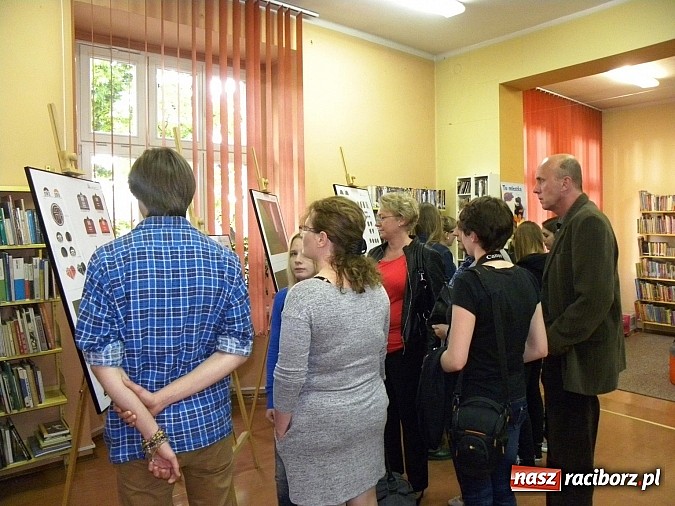 Zdjęcie w galerii na portalu naszraciborz.pl: Młodzi zdolni z Liceum Plastycznego wiadomości z regionu