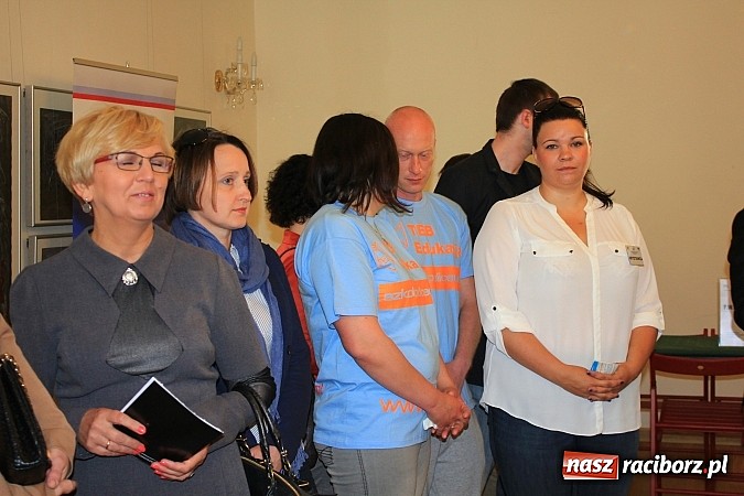 Zdjęcie w galerii na portalu naszraciborz.pl: 1000 ofert pracy na Zamku Piastowskim! Trwają Targi Pracy, Edukacji i Przedsiębiorczości wiadomości z regionu