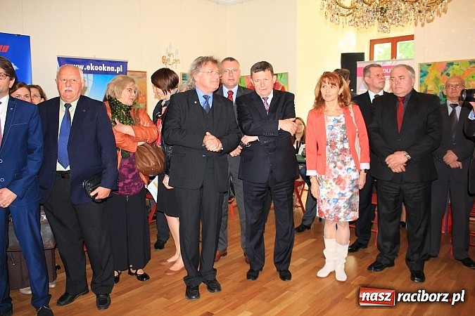 Zdjęcie w galerii na portalu naszraciborz.pl: 1000 ofert pracy na Zamku Piastowskim! Trwają Targi Pracy, Edukacji i Przedsiębiorczości wiadomości z regionu