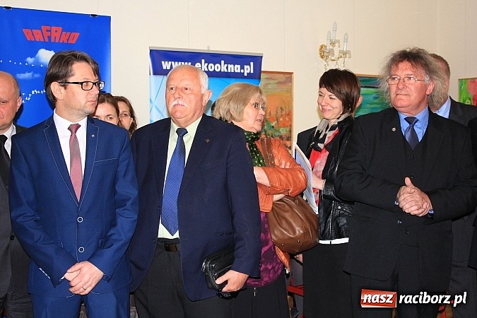 Zdjęcie w galerii na portalu naszraciborz.pl: 1000 ofert pracy na Zamku Piastowskim! Trwają Targi Pracy, Edukacji i Przedsiębiorczości wiadomości z regionu