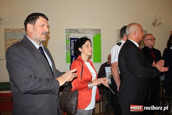 Zdjęcie w galerii na portalu naszraciborz.pl: 1000 ofert pracy na Zamku Piastowskim! Trwają Targi Pracy, Edukacji i Przedsiębiorczości wiadomości z regionu