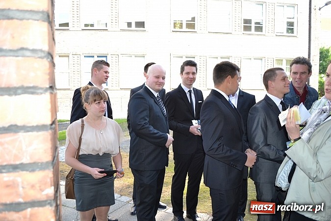 Zdjęcie w galerii na portalu naszraciborz.pl: Pełen luz na maturze z matematyki w ZSBiRR wiadomości z regionu