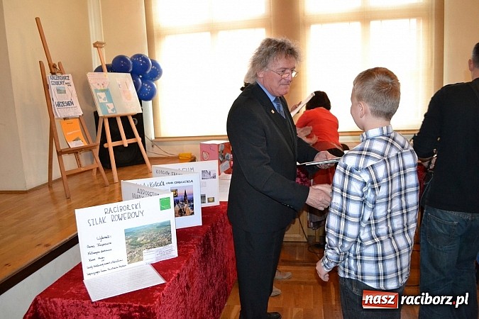 Zdjęcie w galerii na portalu naszraciborz.pl: Konkurs Euro-Eko. Zwycięzca jedzie do parlamentu Europejskiego!  wiadomości z regionu