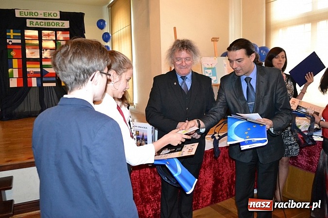 Zdjęcie w galerii na portalu naszraciborz.pl: Konkurs Euro-Eko. Zwycięzca jedzie do parlamentu Europejskiego!  wiadomości z regionu