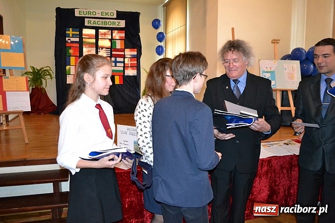 Zdjęcie w galerii na portalu naszraciborz.pl: Konkurs Euro-Eko. Zwycięzca jedzie do parlamentu Europejskiego!  wiadomości z regionu