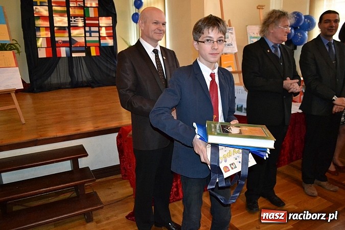 Zdjęcie w galerii na portalu naszraciborz.pl: Konkurs Euro-Eko. Zwycięzca jedzie do parlamentu Europejskiego!  wiadomości z regionu