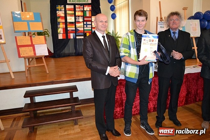 Zdjęcie w galerii na portalu naszraciborz.pl: Konkurs Euro-Eko. Zwycięzca jedzie do parlamentu Europejskiego!  wiadomości z regionu