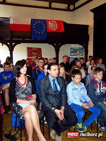 Zdjęcie w galerii na portalu naszraciborz.pl: Konkurs Euro-Eko. Zwycięzca jedzie do parlamentu Europejskiego!  wiadomości z regionu