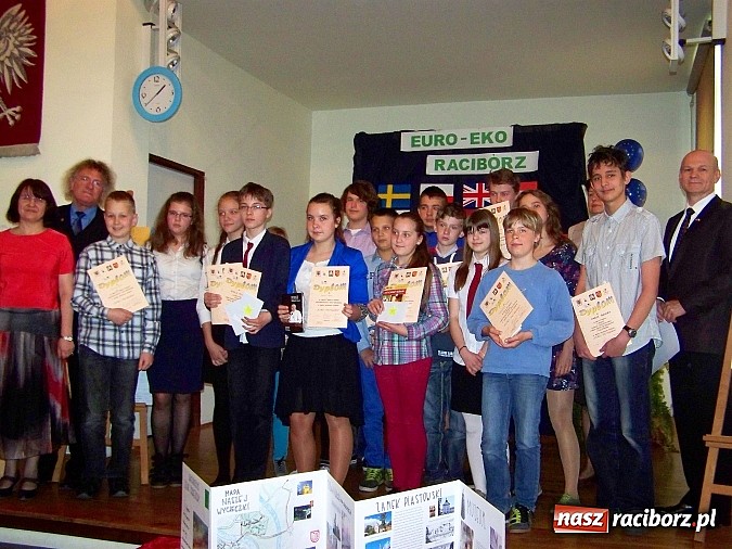 Zdjęcie w galerii na portalu naszraciborz.pl: Konkurs Euro-Eko. Zwycięzca jedzie do parlamentu Europejskiego!  wiadomości z regionu