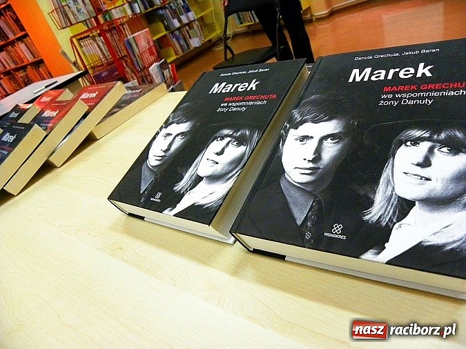 Zdjęcie w galerii na portalu naszraciborz.pl: O Marku Grechucie w raciborskiej bibliotece wiadomości z regionu