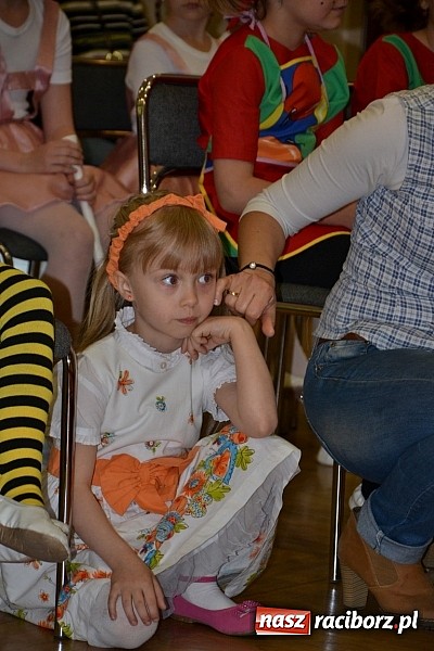 Zdjęcie w galerii na portalu naszraciborz.pl: Przegląd młodych talentów w Tworkowie wiadomości z regionu