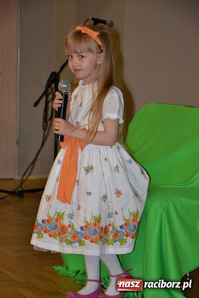 Zdjęcie w galerii na portalu naszraciborz.pl: Przegląd młodych talentów w Tworkowie wiadomości z regionu