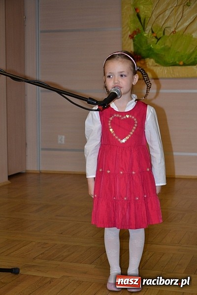 Zdjęcie w galerii na portalu naszraciborz.pl: Przegląd młodych talentów w Tworkowie wiadomości z regionu