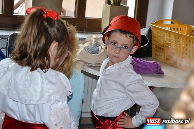 Zdjęcie w galerii na portalu naszraciborz.pl: Przegląd młodych talentów w Tworkowie wiadomości z regionu