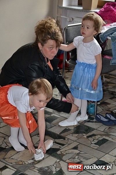 Zdjęcie w galerii na portalu naszraciborz.pl: Przegląd młodych talentów w Tworkowie wiadomości z regionu