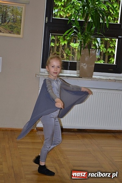 Zdjęcie w galerii na portalu naszraciborz.pl: Przegląd młodych talentów w Tworkowie wiadomości z regionu