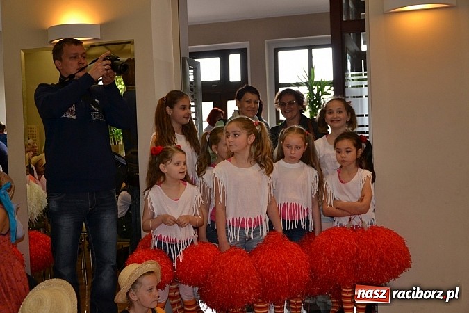 Zdjęcie w galerii na portalu naszraciborz.pl: Przegląd młodych talentów w Tworkowie wiadomości z regionu