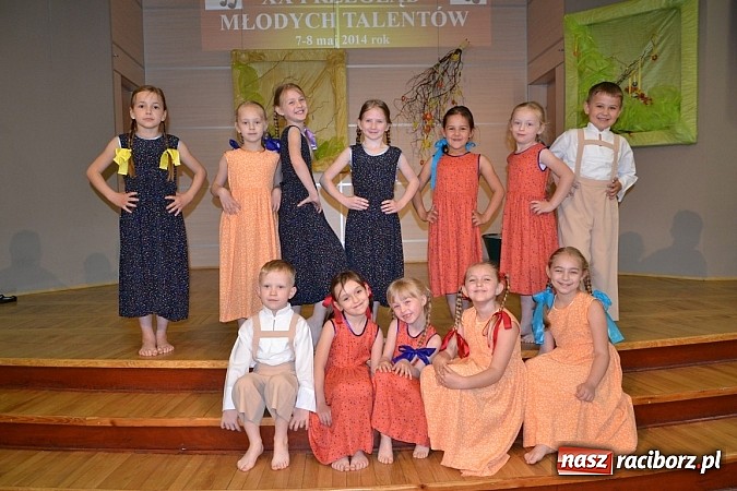 Zdjęcie w galerii na portalu naszraciborz.pl: Przegląd młodych talentów w Tworkowie wiadomości z regionu
