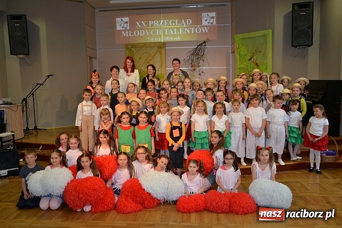 Zdjęcie w galerii na portalu naszraciborz.pl: Przegląd młodych talentów w Tworkowie wiadomości z regionu