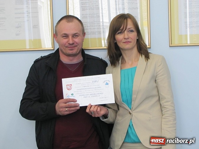 Zdjęcie w galerii na portalu naszraciborz.pl: Najładniejsze elewacje wybrane, nagrody wręczone wiadomości z regionu