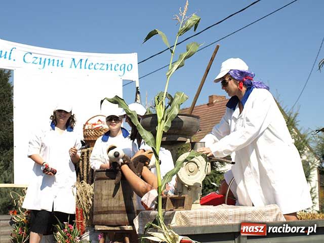 Zdjęcie w galerii na portalu naszraciborz.pl: Nie ma byka nad sudolskiego rolnika wiadomości z regionu