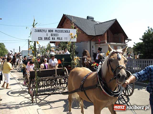 Zdjęcie w galerii na portalu naszraciborz.pl: Nie ma byka nad sudolskiego rolnika wiadomości z regionu