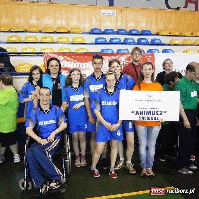 Zdjęcie w galerii na portalu naszraciborz.pl: Uczniowie ZSS z zawodów przywieźli medale! wiadomości z regionu