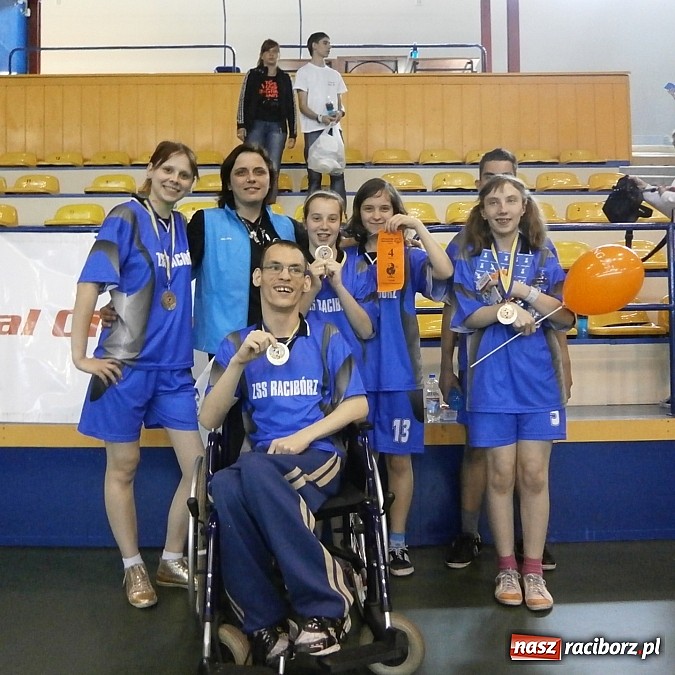 Zdjęcie w galerii na portalu naszraciborz.pl: Uczniowie ZSS z zawodów przywieźli medale! wiadomości z regionu
