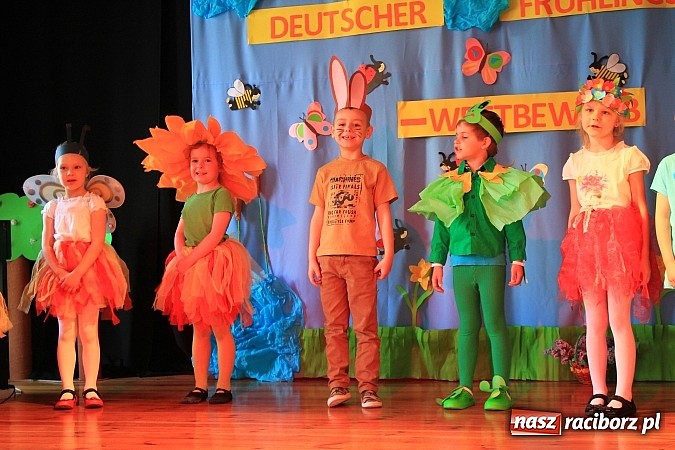 Zdjęcie w galerii na portalu naszraciborz.pl: Wiosennie i kolorowo w raciborskiej Strzesze wiadomości z regionu