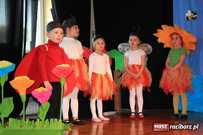 Zdjęcie w galerii na portalu naszraciborz.pl: Wiosennie i kolorowo w raciborskiej Strzesze wiadomości z regionu