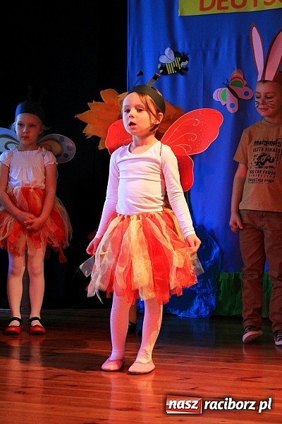 Zdjęcie w galerii na portalu naszraciborz.pl: Wiosennie i kolorowo w raciborskiej Strzesze wiadomości z regionu