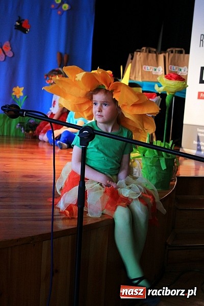 Zdjęcie w galerii na portalu naszraciborz.pl: Wiosennie i kolorowo w raciborskiej Strzesze wiadomości z regionu