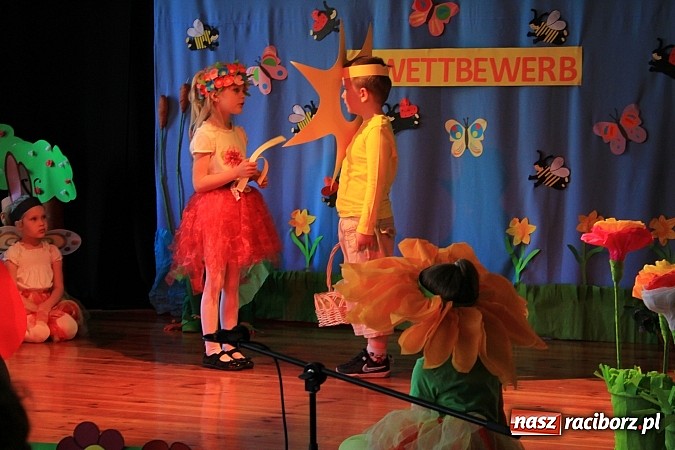 Zdjęcie w galerii na portalu naszraciborz.pl: Wiosennie i kolorowo w raciborskiej Strzesze wiadomości z regionu