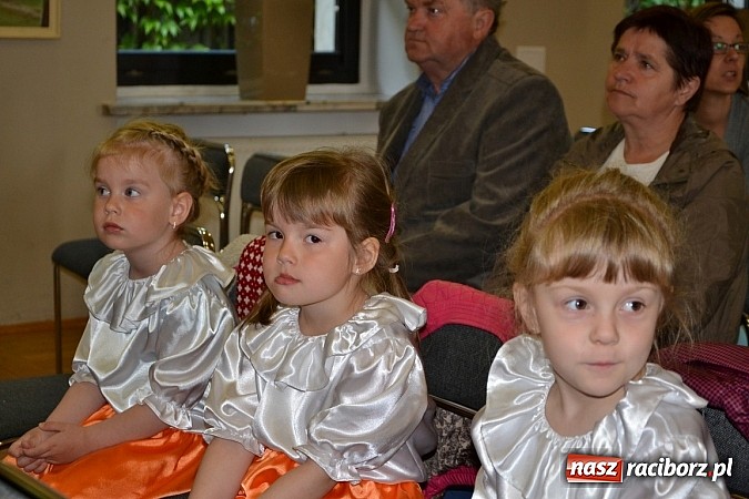 Zdjęcie w galerii na portalu naszraciborz.pl: Tworkowski przegląd młodych talent&oacute;w - fotoreportaż z dnia drugiego wiadomości z regionu