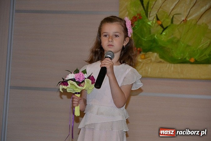 Zdjęcie w galerii na portalu naszraciborz.pl: Tworkowski przegląd młodych talent&oacute;w - fotoreportaż z dnia drugiego wiadomości z regionu