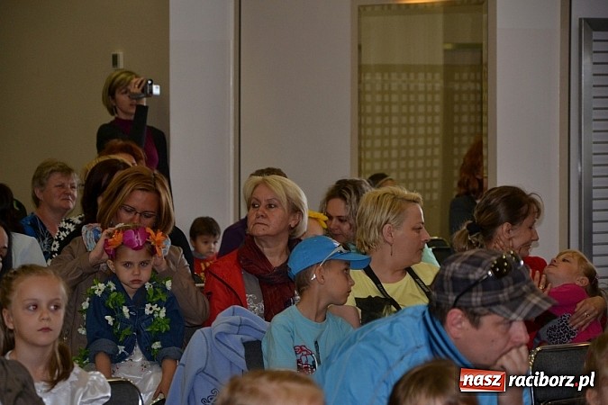 Zdjęcie w galerii na portalu naszraciborz.pl: Tworkowski przegląd młodych talent&oacute;w - fotoreportaż z dnia drugiego wiadomości z regionu