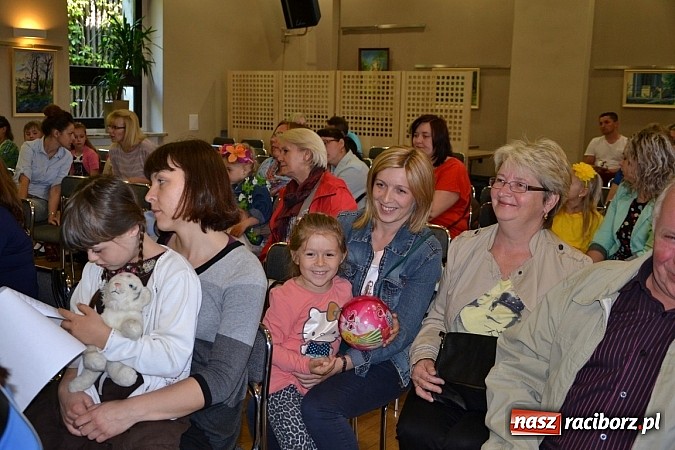 Zdjęcie w galerii na portalu naszraciborz.pl: Tworkowski przegląd młodych talent&oacute;w - fotoreportaż z dnia drugiego wiadomości z regionu