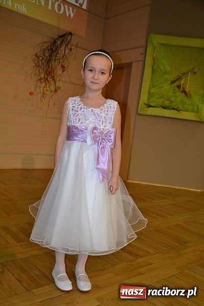 Zdjęcie w galerii na portalu naszraciborz.pl: Tworkowski przegląd młodych talent&oacute;w - fotoreportaż z dnia drugiego wiadomości z regionu