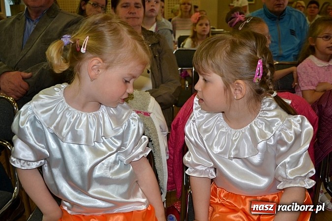 Zdjęcie w galerii na portalu naszraciborz.pl: Tworkowski przegląd młodych talent&oacute;w - fotoreportaż z dnia drugiego wiadomości z regionu