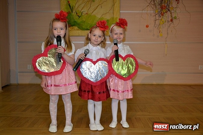 Zdjęcie w galerii na portalu naszraciborz.pl: Tworkowski przegląd młodych talent&oacute;w - fotoreportaż z dnia drugiego wiadomości z regionu