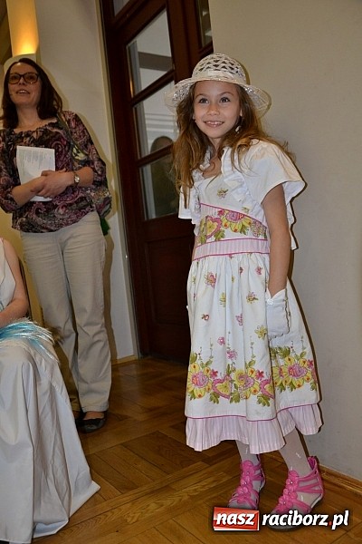 Zdjęcie w galerii na portalu naszraciborz.pl: Tworkowski przegląd młodych talent&oacute;w - fotoreportaż z dnia drugiego wiadomości z regionu