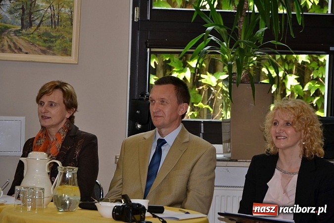 Zdjęcie w galerii na portalu naszraciborz.pl: Tworkowski przegląd młodych talent&oacute;w - fotoreportaż z dnia drugiego wiadomości z regionu