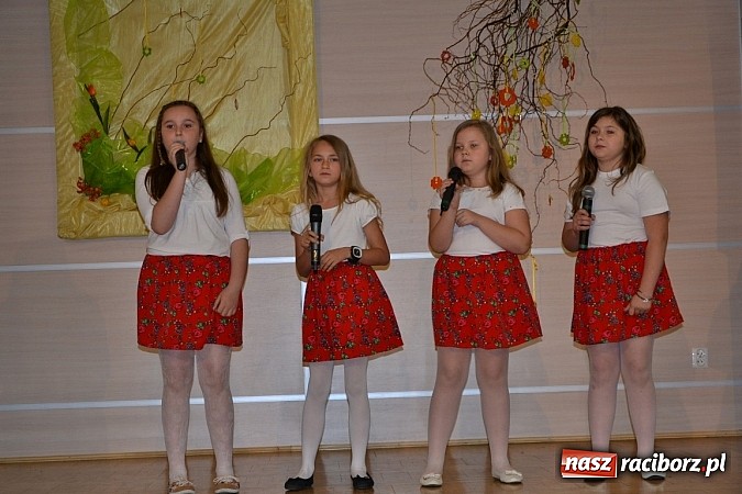 Zdjęcie w galerii na portalu naszraciborz.pl: Tworkowski przegląd młodych talent&oacute;w - fotoreportaż z dnia drugiego wiadomości z regionu