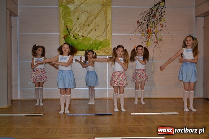 Zdjęcie w galerii na portalu naszraciborz.pl: Tworkowski przegląd młodych talent&oacute;w - fotoreportaż z dnia drugiego wiadomości z regionu